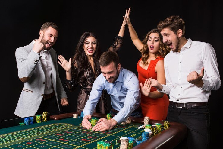 Lobby meja Texas Poker di bobo77 menampilkan berbagai tingkat taruhan dan jumlah pemain aktif